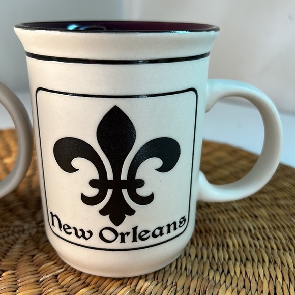 Set of Two New Orleans Coffee Cup Mugs - Picture 3 of 10